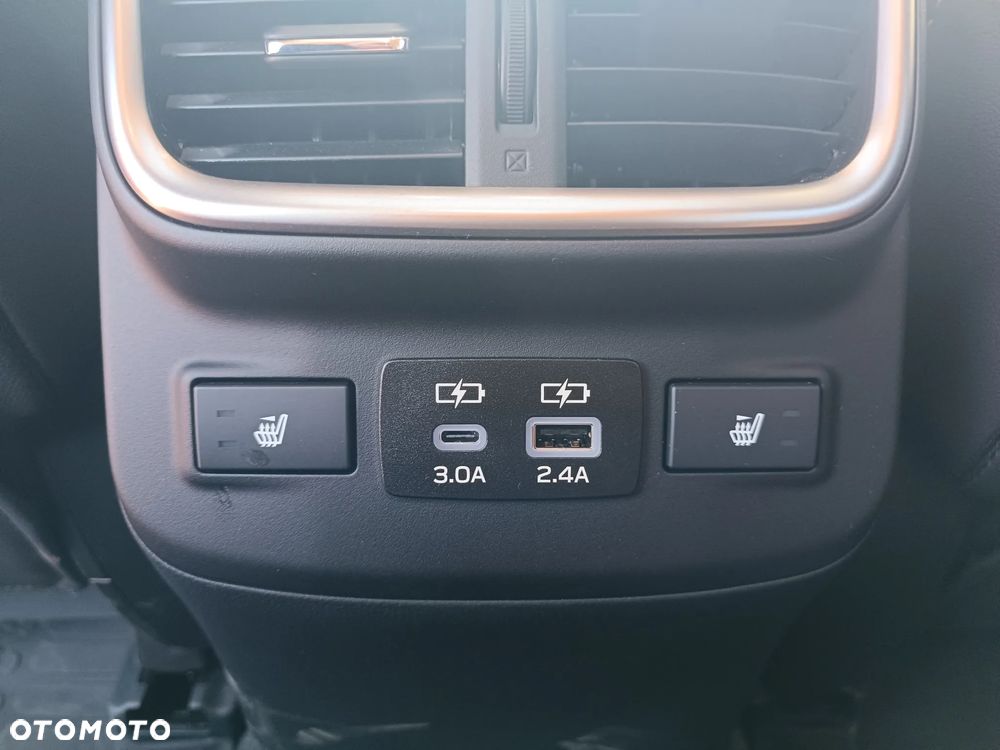 Subaru Outback 2.5i Business Edition (EyeSight) Lineartronic - 26