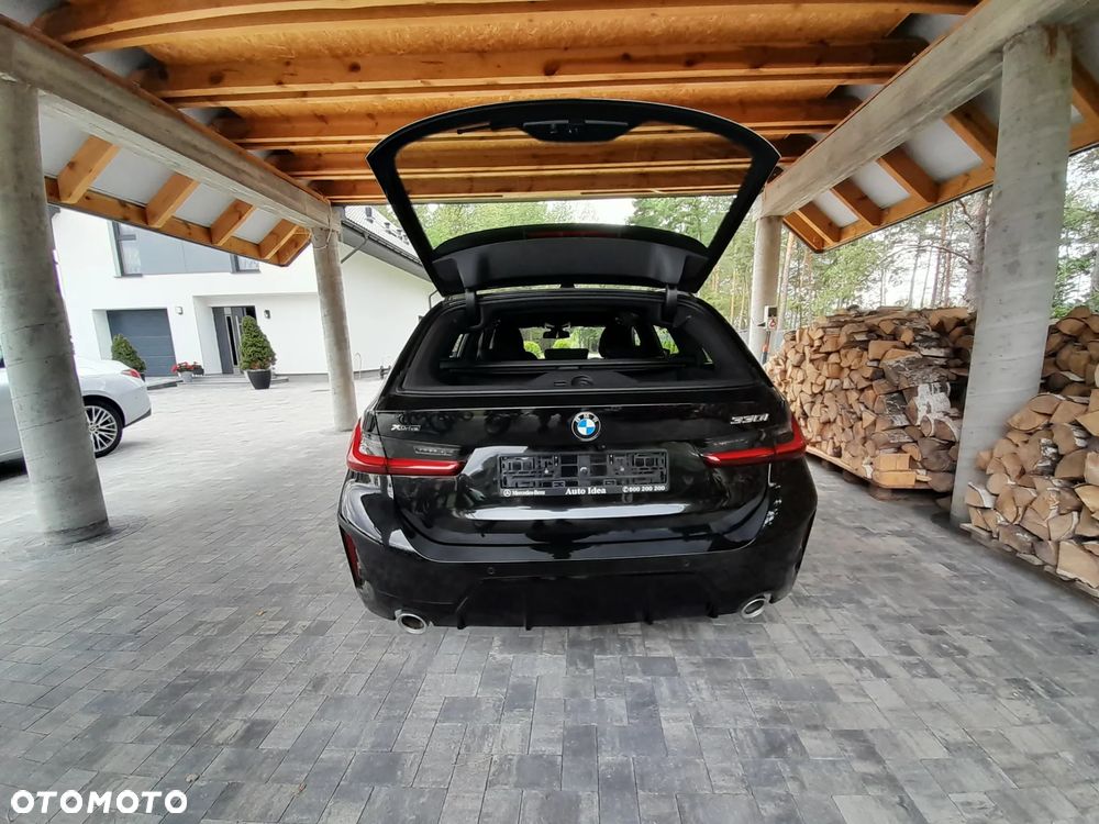 BMW Seria 3 330i xDrive M Sport - 8