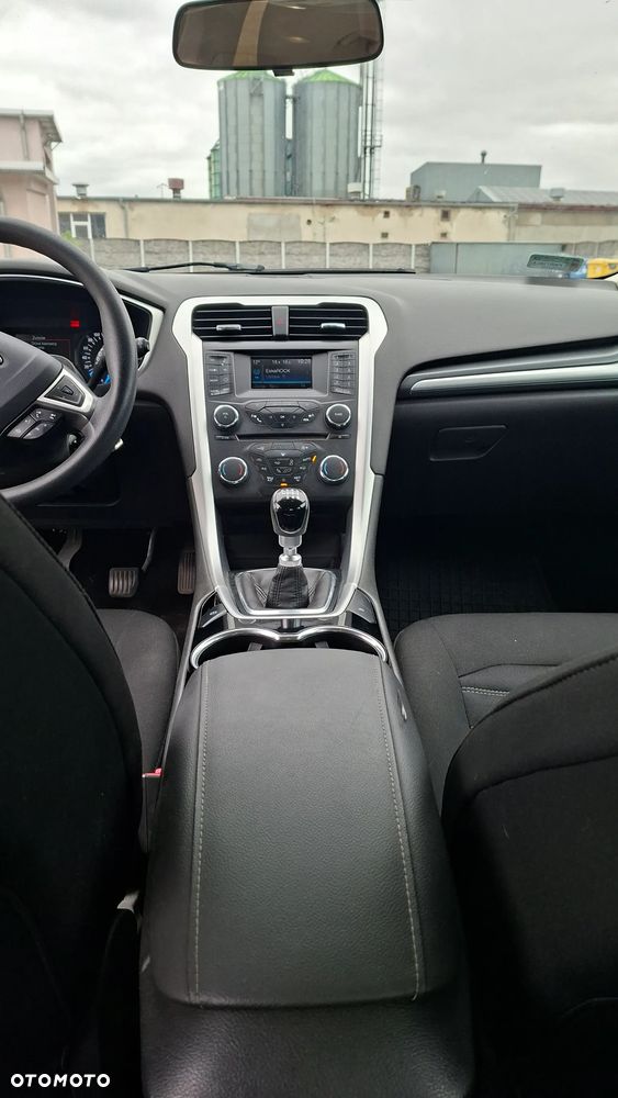 Ford Mondeo 1.5 TDCi Trend - 12
