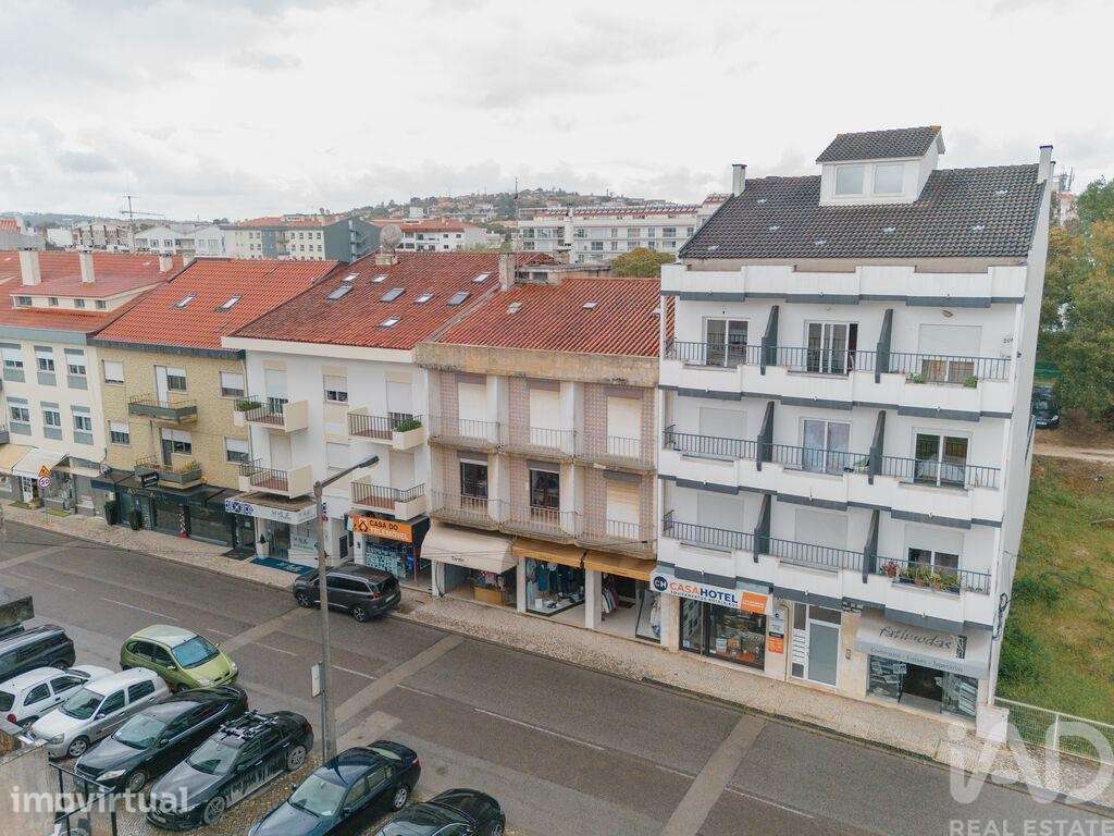 Prédio em Fátima de 304,3 m2 - Grande imagem: 3/22
