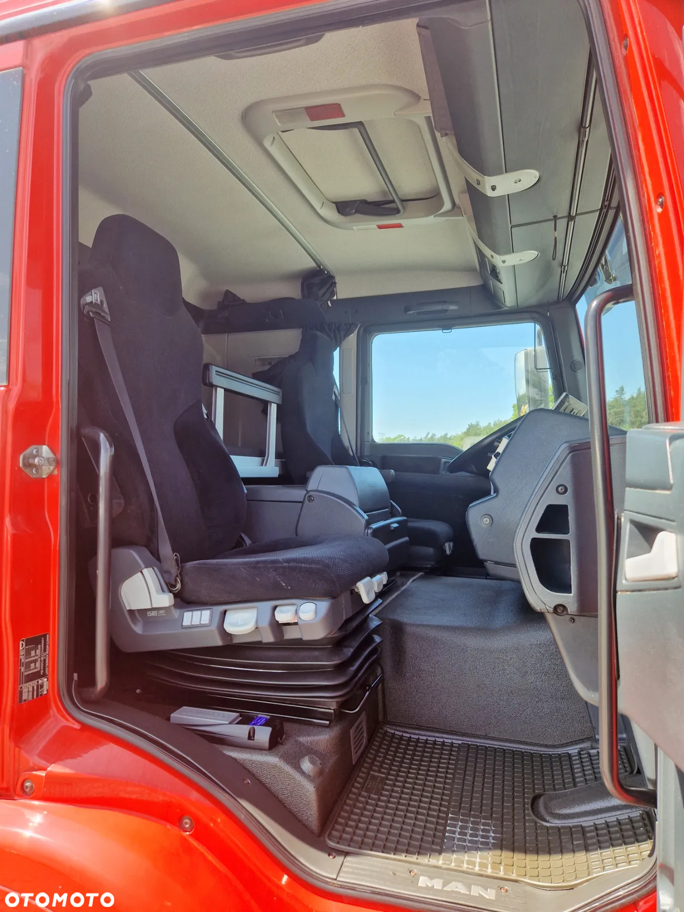 MAN TGL 12.250 DŻWIG HDS HIAB Z PILOTEM SKRZYNIA 4M 2 X KAMERA BLOKADA MOSTU SPANIE DUŻA KABINA - 17