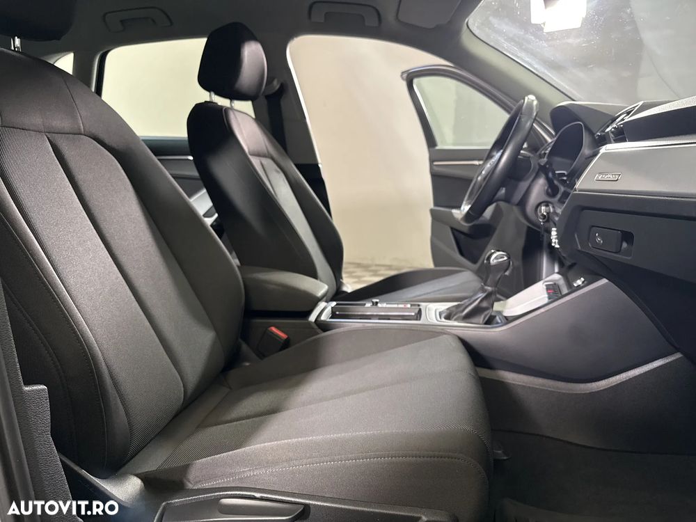 Audi Q3 - 12