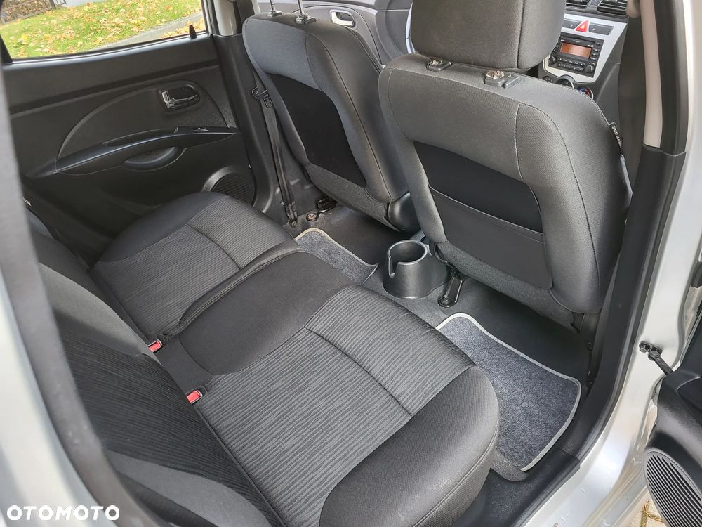 Kia Picanto 1.1 Vision - 17