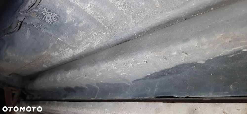 Jeep Cherokee 3.7L Limited - 30