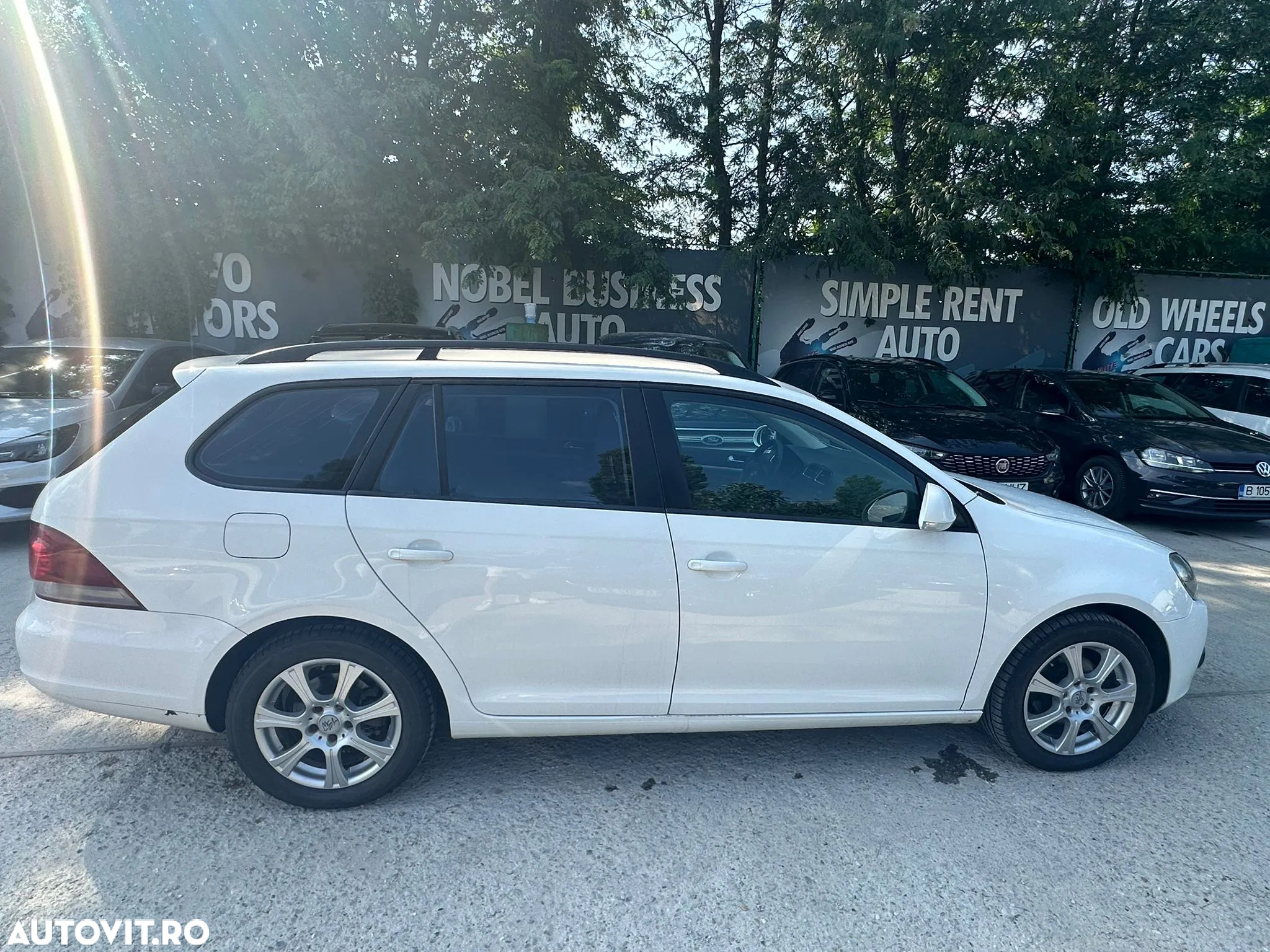 Volkswagen Golf - 4