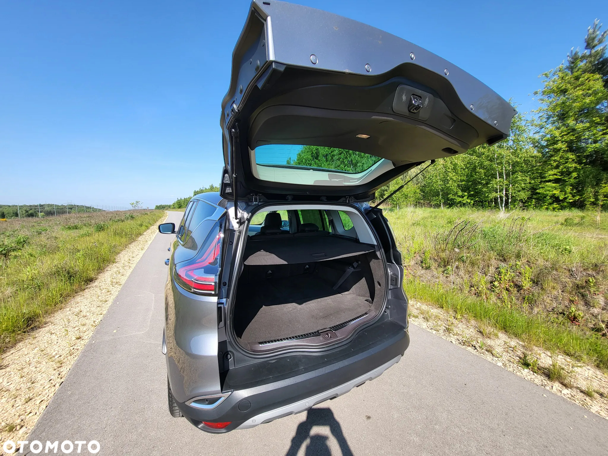Renault Espace 1.6 dCi Energy SL Techno EDC 7 os - 27