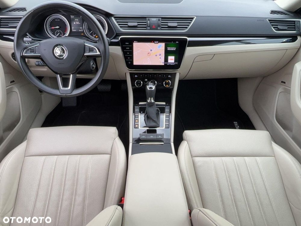 Skoda Superb 2.0 TDI L&K DSG - 15