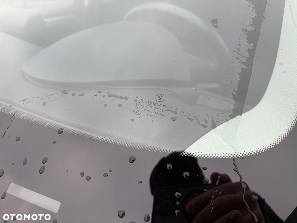 BMW X1 sDrive18i xLine - 13