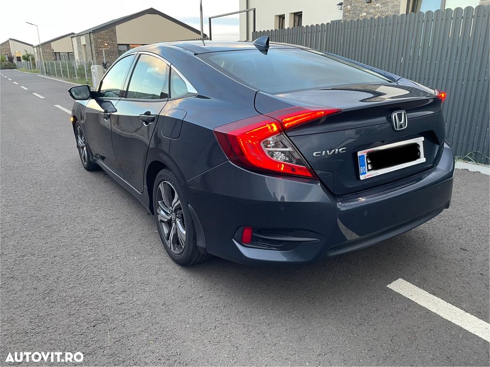 Honda Civic Sedan 1.5 VTEC Turbo Elegance Navi - 4