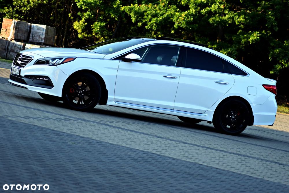 Hyundai Sonata - 16