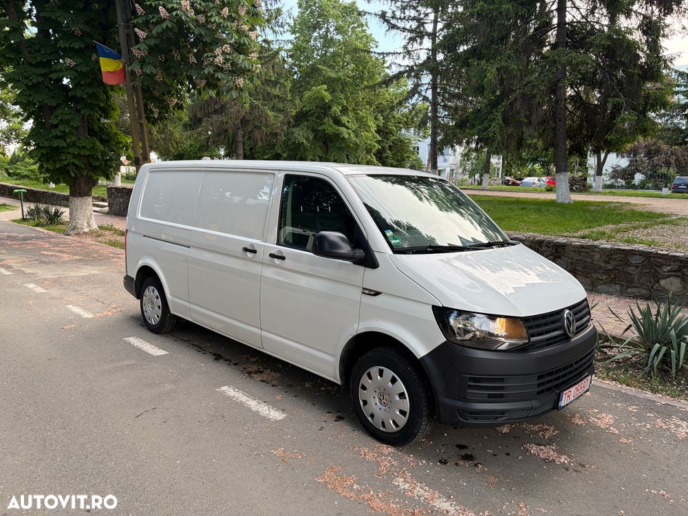Volkswagen Transporter - 2