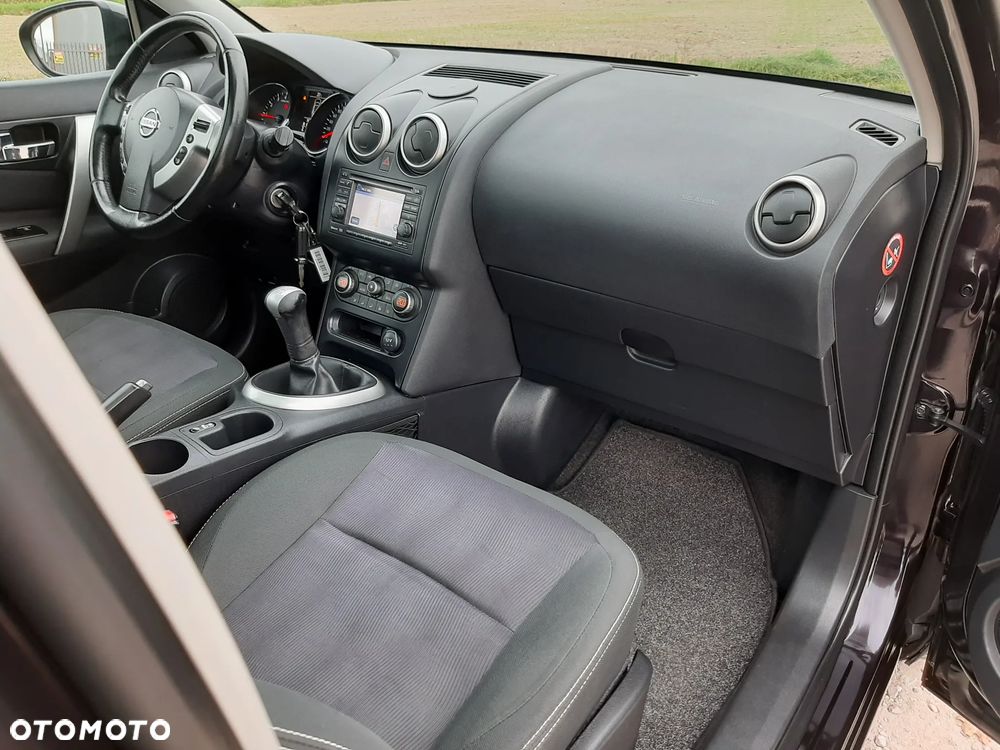Nissan Qashqai 1.6 acenta - 19