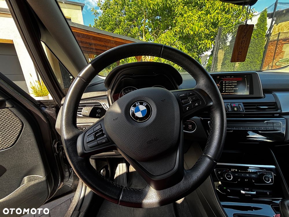 BMW Seria 2 218i - 10