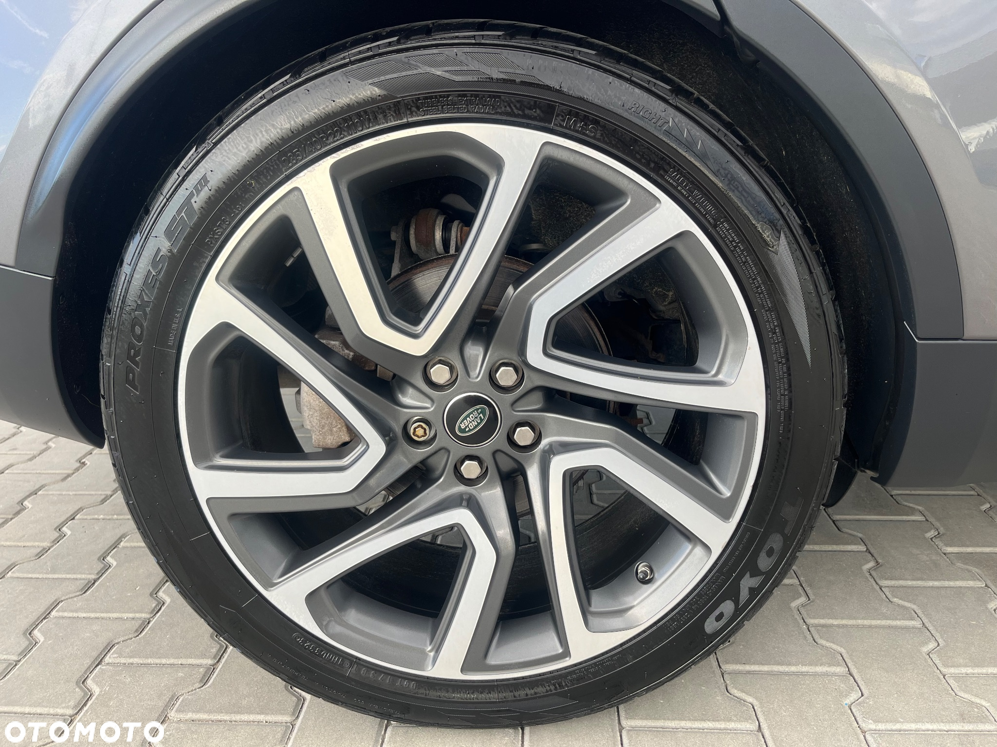 Land Rover Discovery 3.0 TD6 HSE Luxury - 40