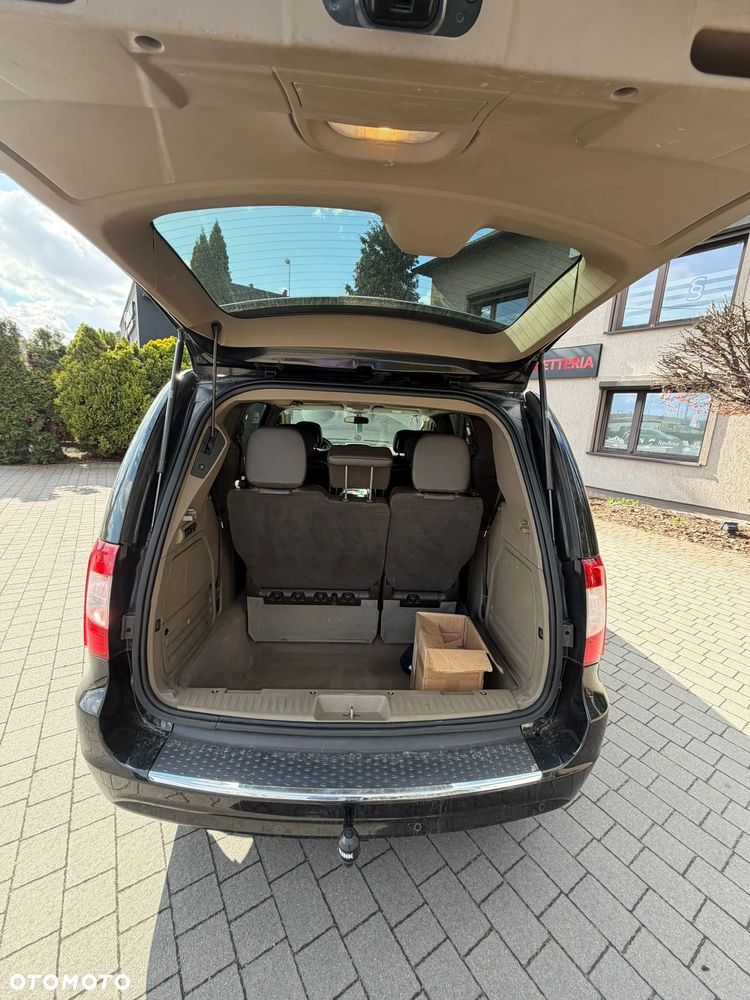 Lancia Voyager 3.6 Platinum Euro6 - 14