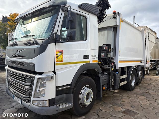 Volvo FM 370 HIAB HDS dźwig Euro 6 retarder 6x2 - 1
