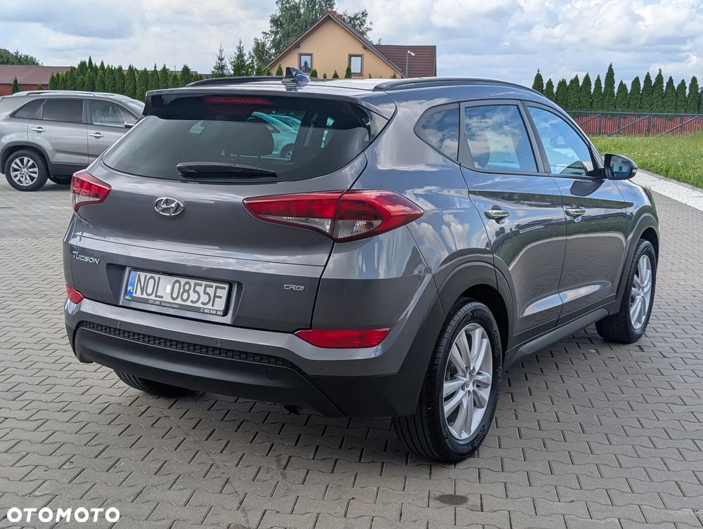 Hyundai Tucson 1.7 CRDI BlueDrive Style 2WD - 14