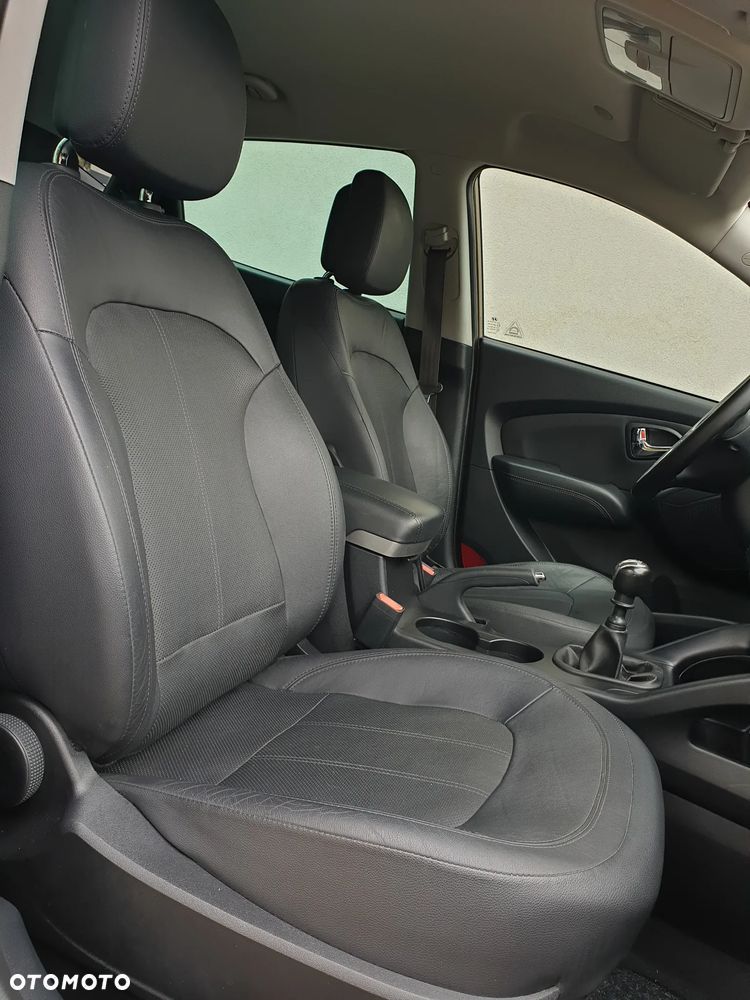 Hyundai ix35 2.0 CRDi 4WD Premium - 31