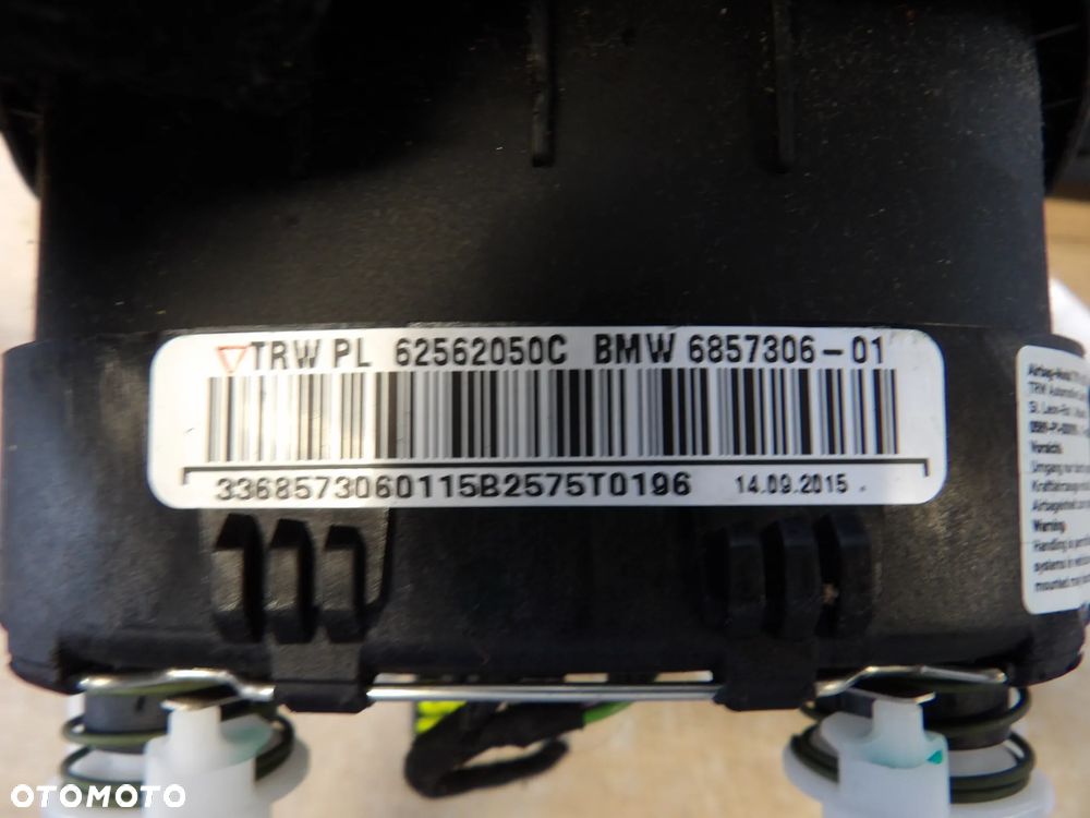 BMW - F22 - PODUSZKA POWIETRZNA KIEROWCY - AIRBAG - 6857306 - 2