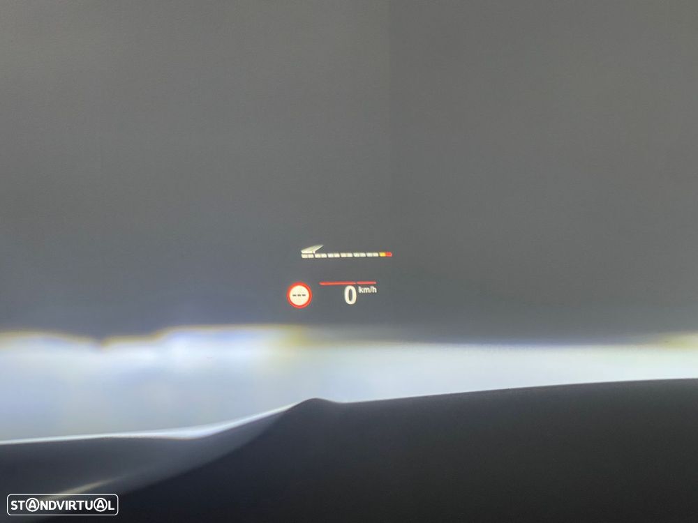 BMW 330 e Pack M Auto - 37