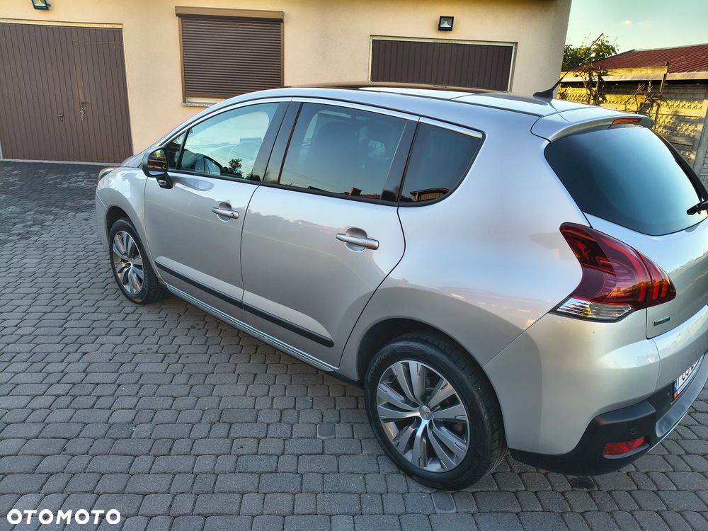 Peugeot 3008 HDi 115 Allure - 7