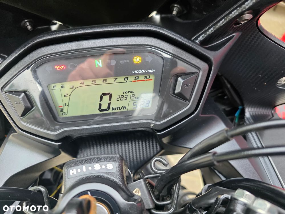 Honda CBR - 17