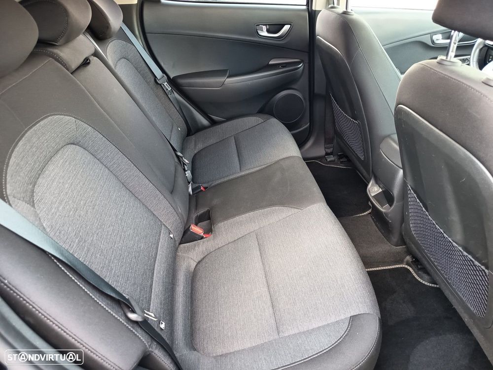 Hyundai Kauai 64 kWh Premium+LED - 14