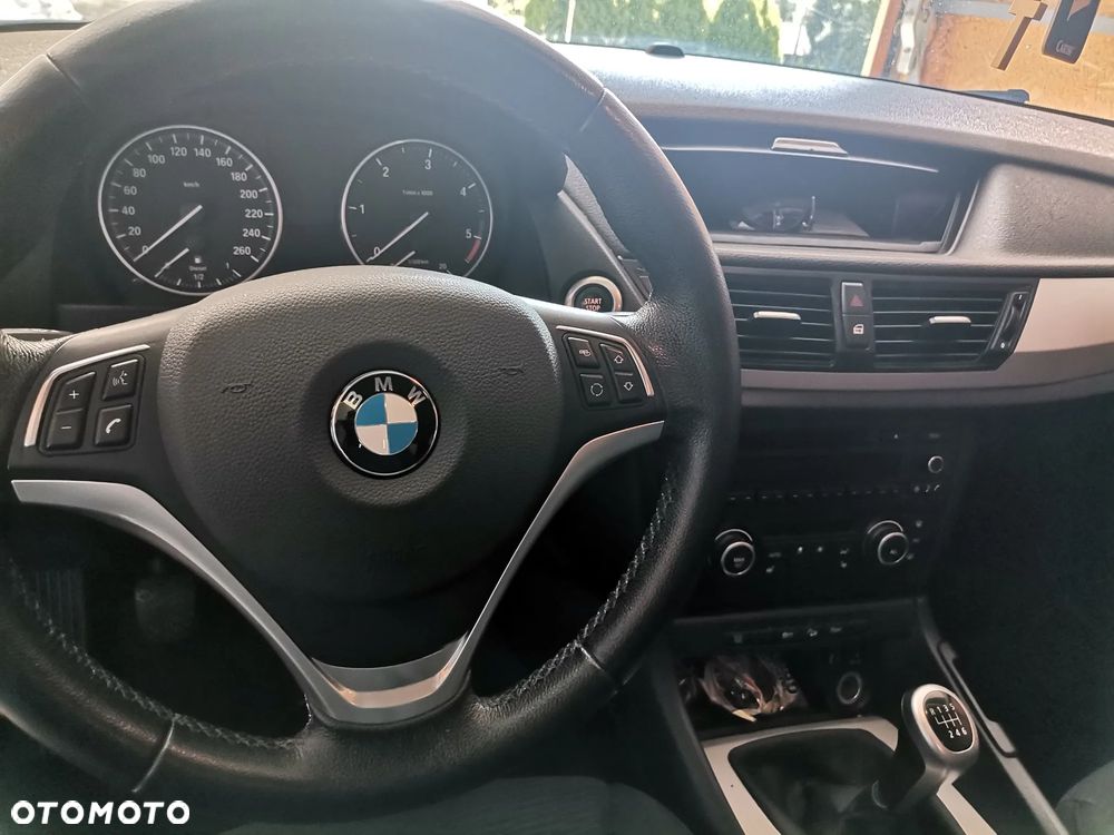 BMW X1 xDrive18d - 6