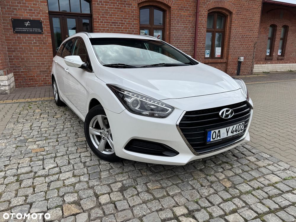 Hyundai i40 i40cw 1.6 Fifa World Cup Edition - 8