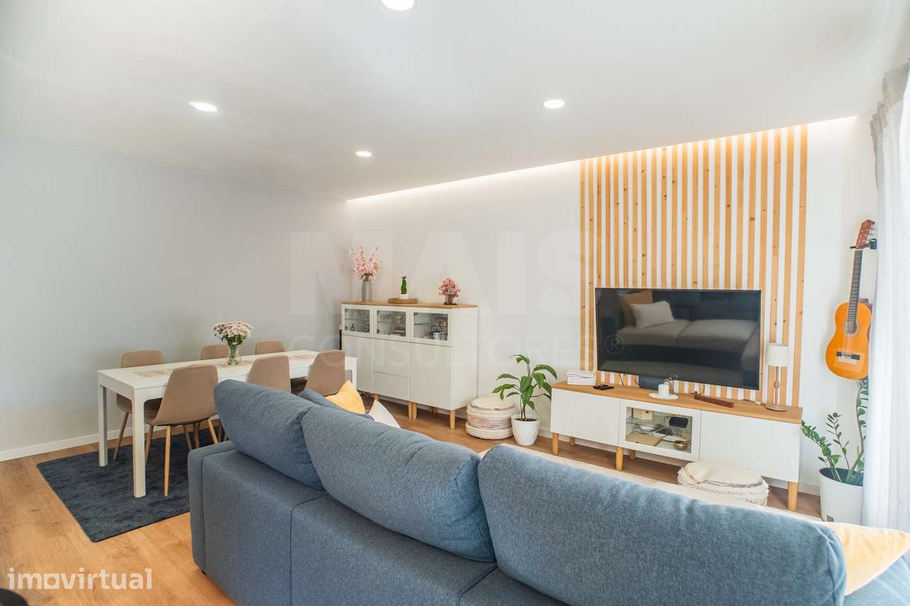 T3 Totalmente Remodelado, em prédio com 2 Elevadores - Grande imagem: 3/28