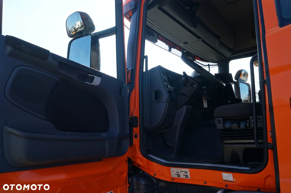 Scania G440 Euro 5 6x2 HDS Atlas 145.2 - 31