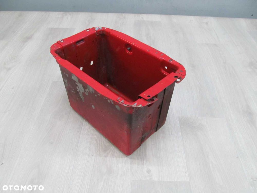 PIAGGIO PORTER HIJET PFAU 1.3 06- OBUDOWA AKUMULATORA - 2