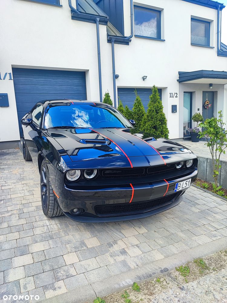 Dodge Challenger - 19