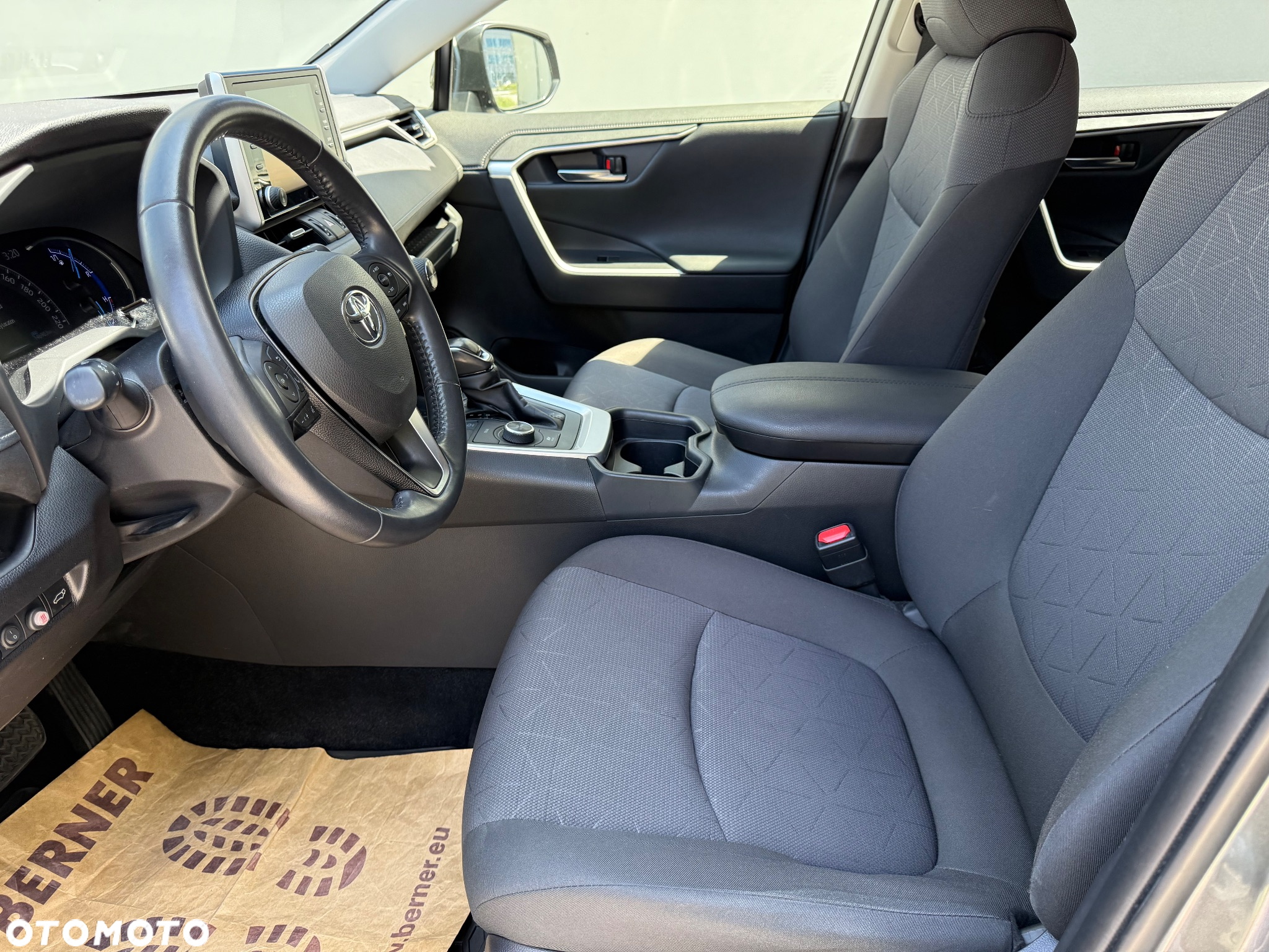 Toyota RAV4 2.5 Hybrid Comfort 4x4 - 24