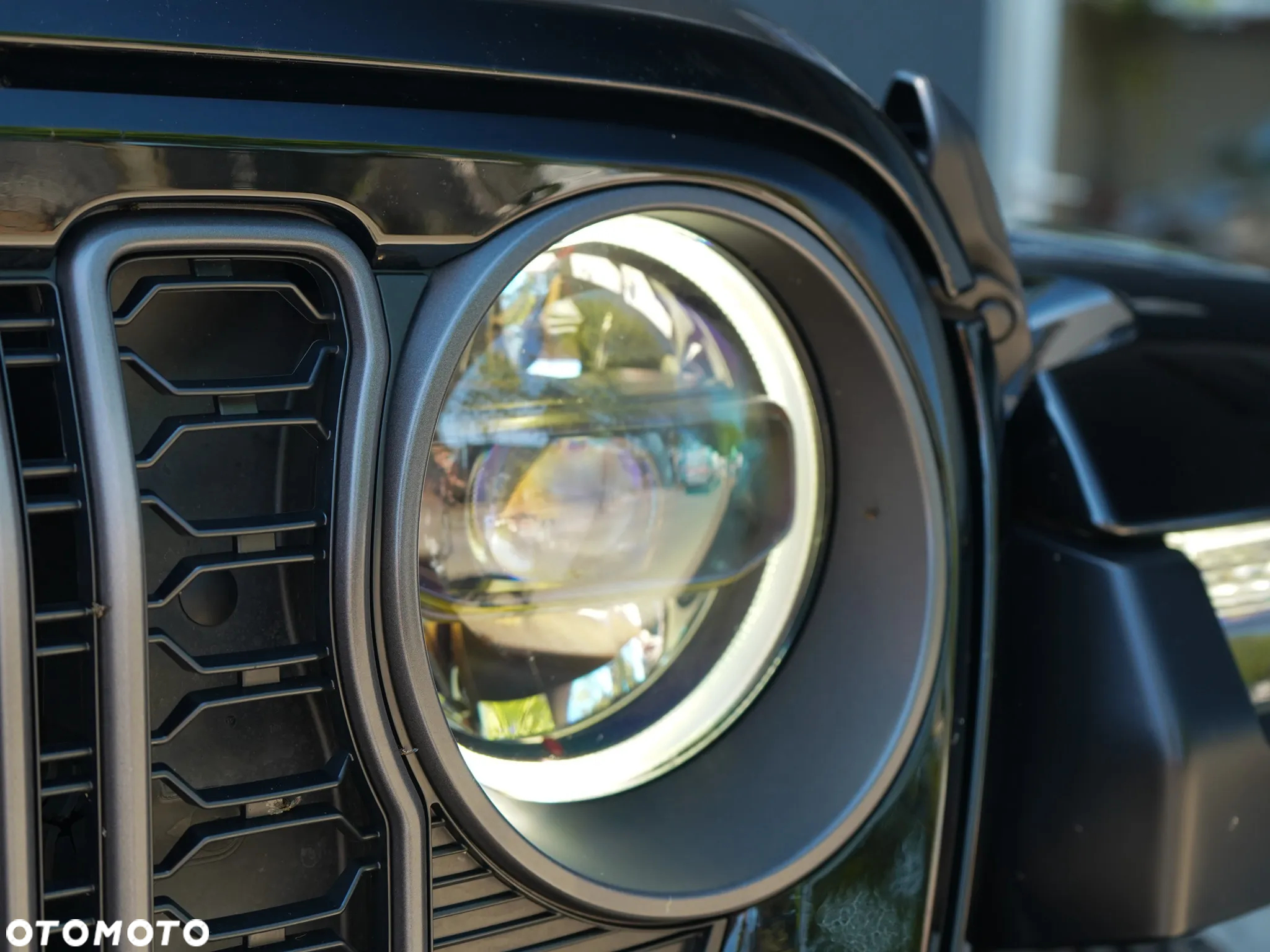 Jeep Wrangler - 8