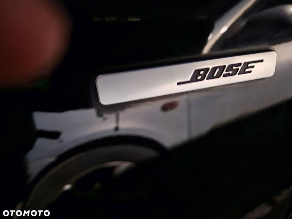 Renault Scenic 1.6 dCi Energy Bose Edition S&S - 17