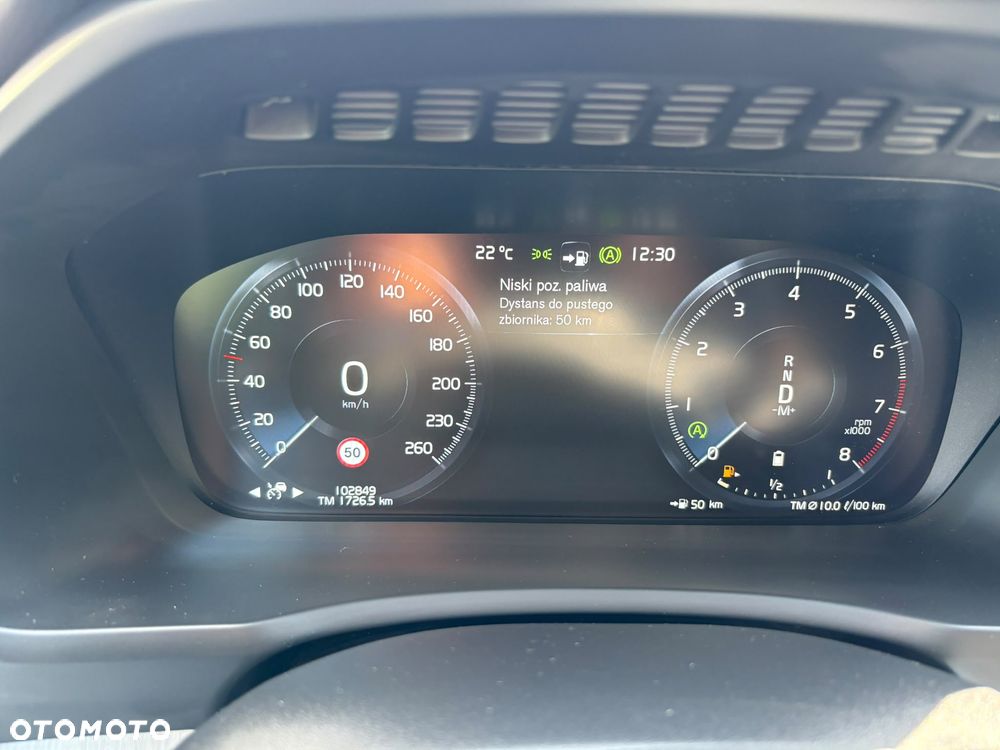 Volvo XC 90 B5 B AWD Momentum Pro - 3