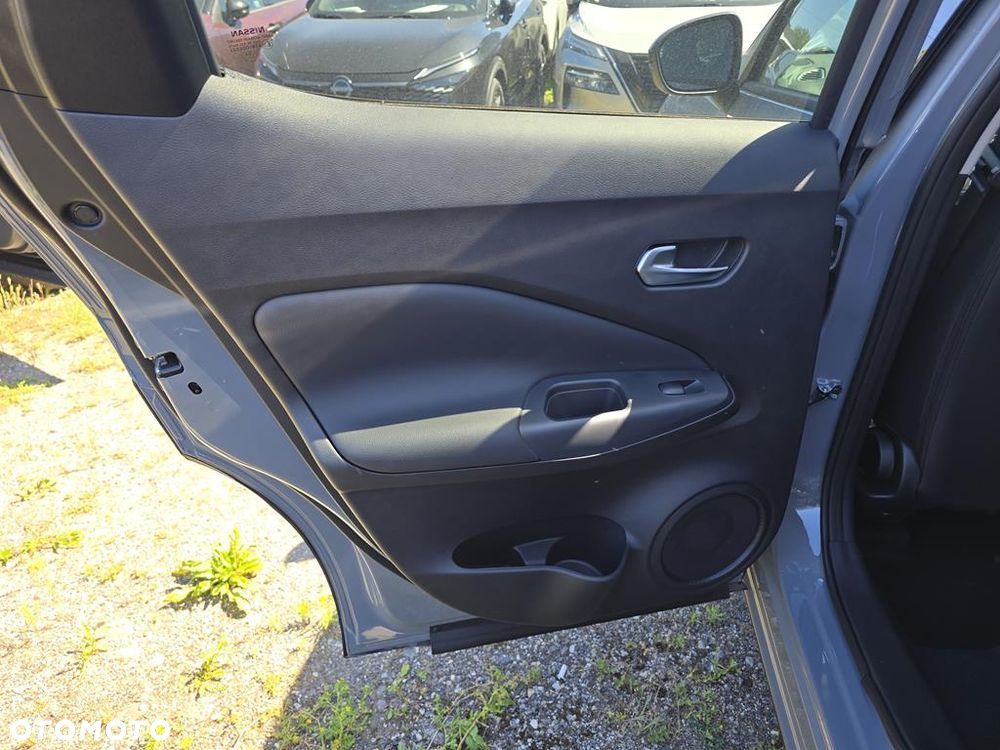 Nissan Juke 1.0 DIG-T Acenta DCT - 8