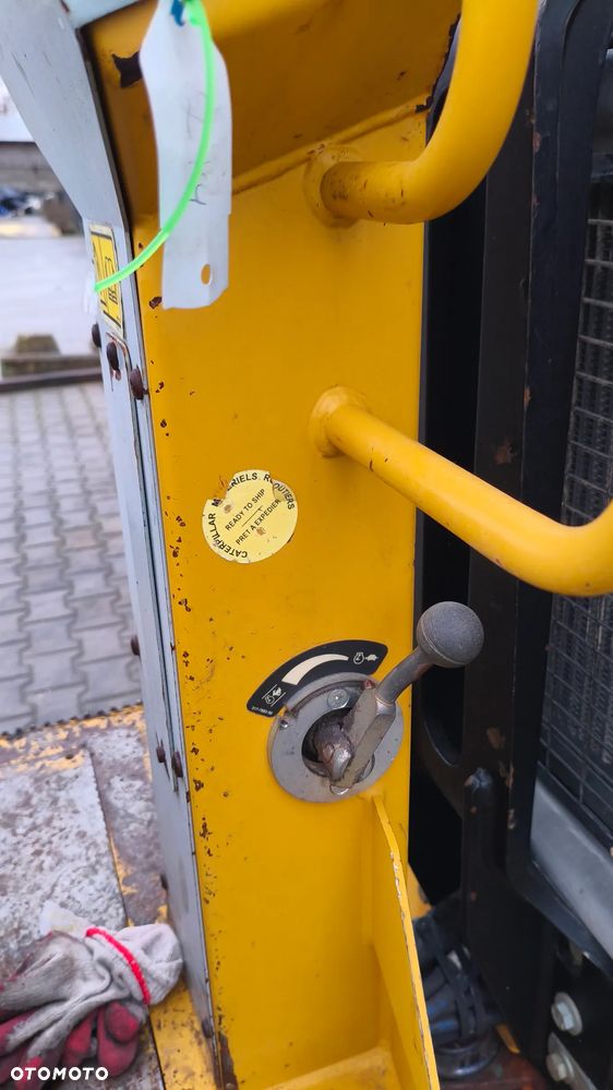 Caterpillar CB14 - 30