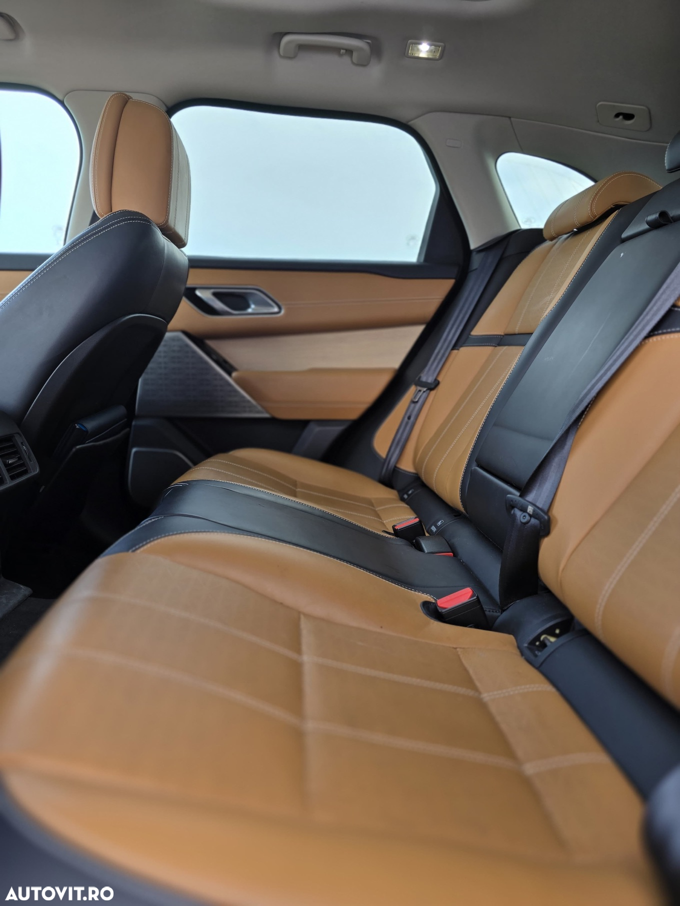 Land Rover Range Rover Velar 2.0 - 22