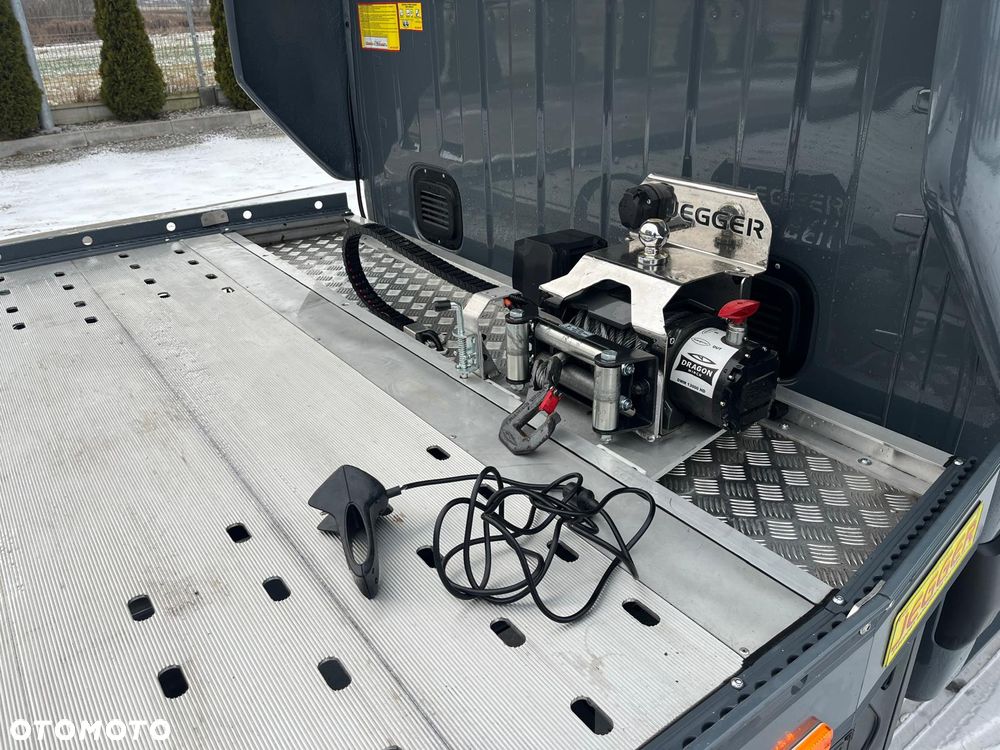 Renault Master / E-Tech / Laweta <3,5 tony / Krajowy / Top - 9