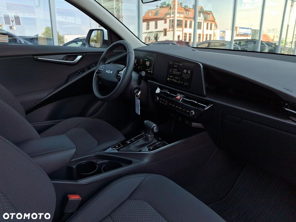 Kia Niro 1.6 GDI Hybrid M - 19