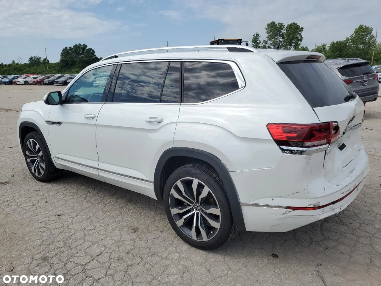 Volkswagen Atlas - 4