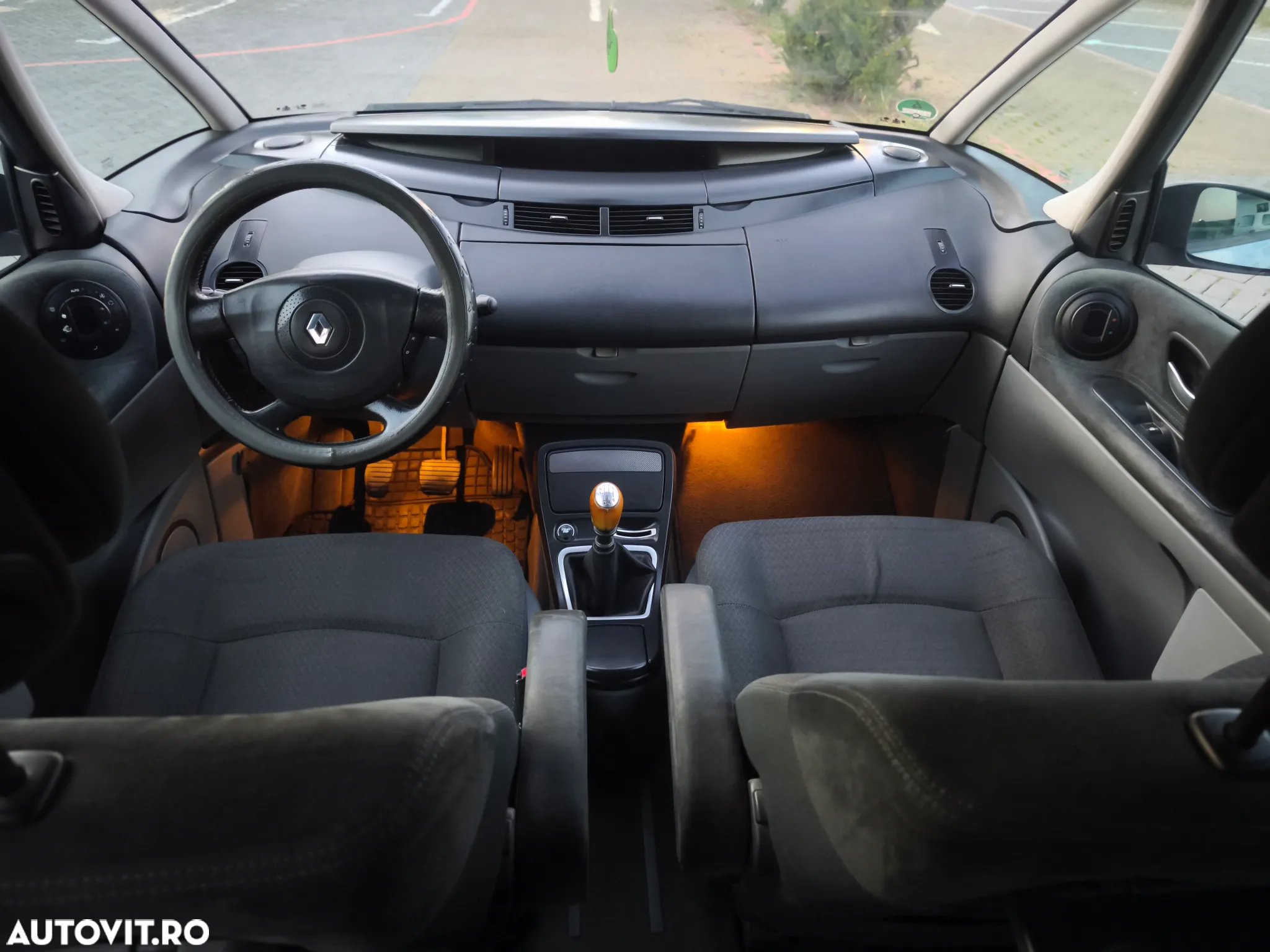 Renault Grand Espace 2.0 dCi FAP Privilege - 6