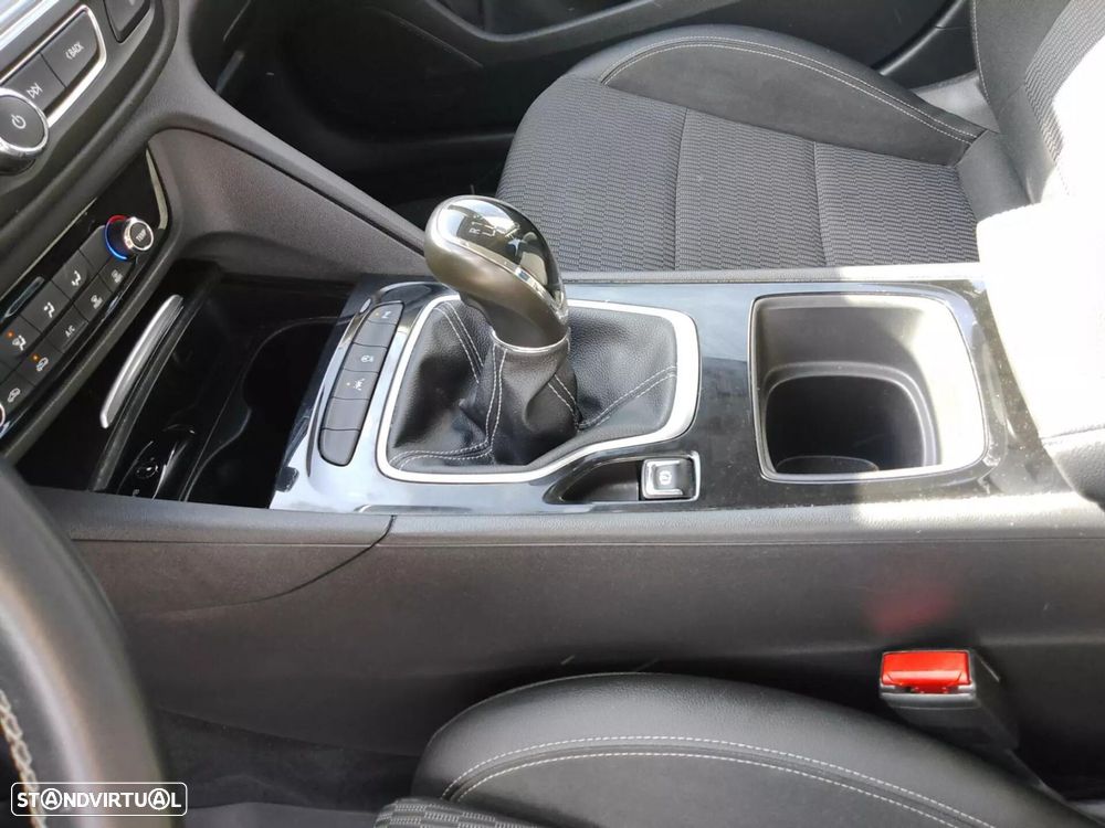 Opel Insignia Grand Sport - 30