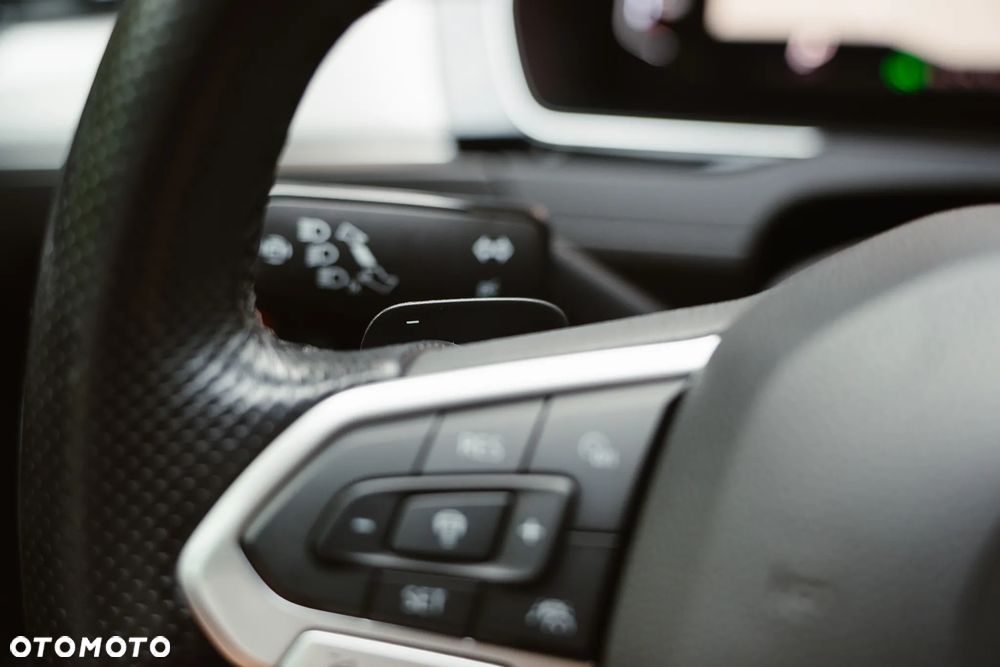 Volkswagen Passat 1.4 TSI DSG GTE - 17