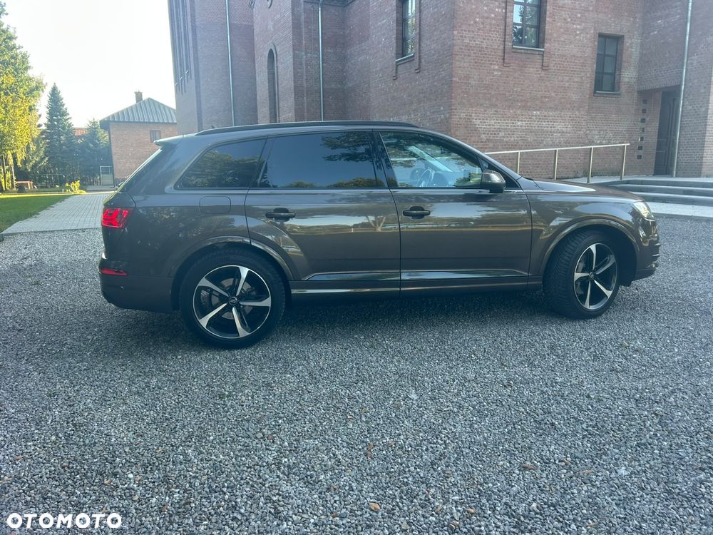 Audi Q7 - 13