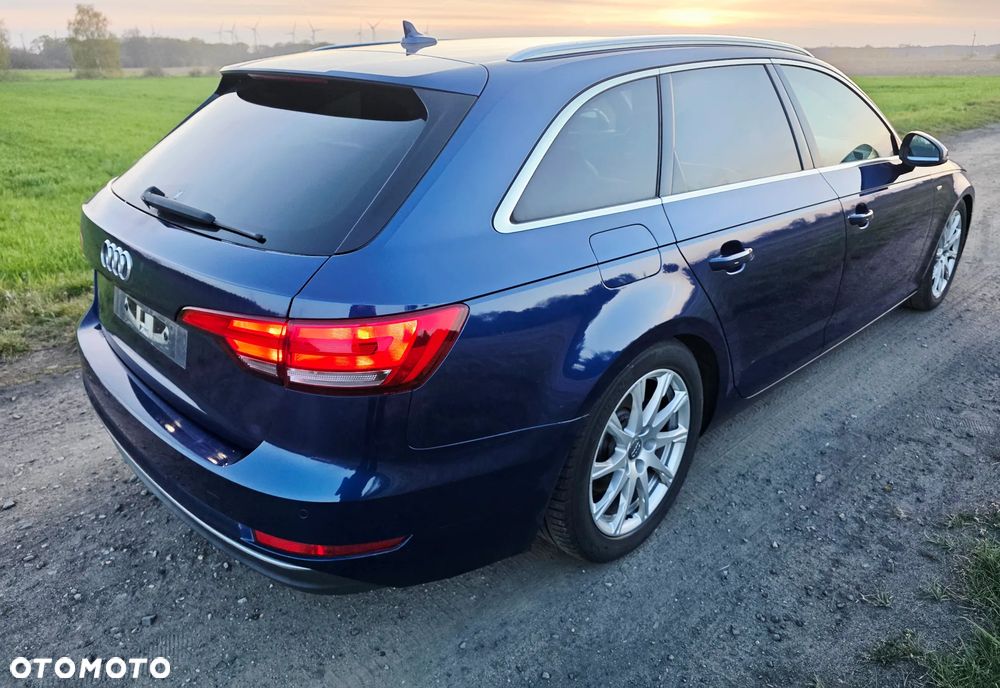 Audi A4 Avant 2.0 TDI Sport - 12