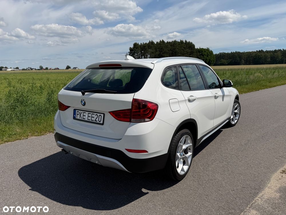 BMW X1 sDrive18d xLine - 15
