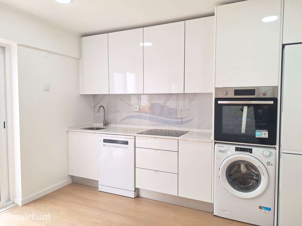 T2 com Terraço, Igreja da Amadora, totalmente remodelado. - Grande imagem: 4/25